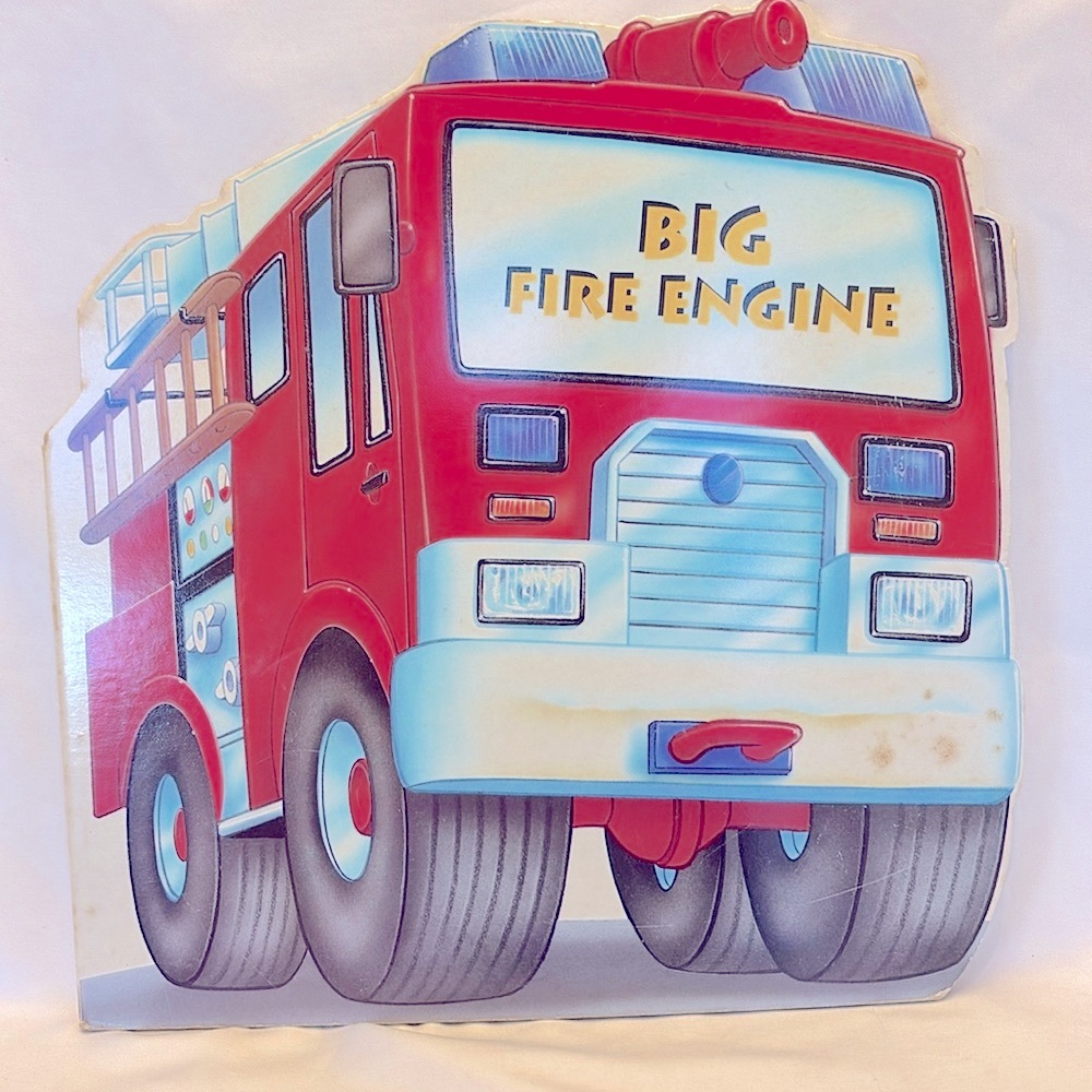 VINTAGE 2003 BIG FIRE ENGINE BOARD BOOK IN GREAT CONDITION! AGES 0-3